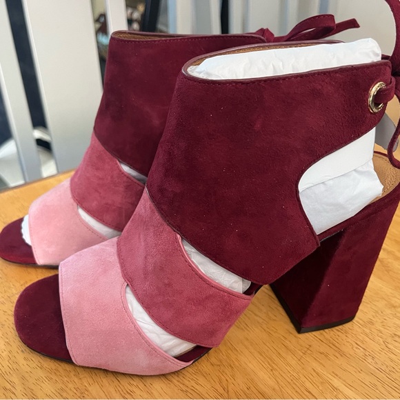 NWT COACH Minetta Colorblock Sandal - Picture 5 of 8